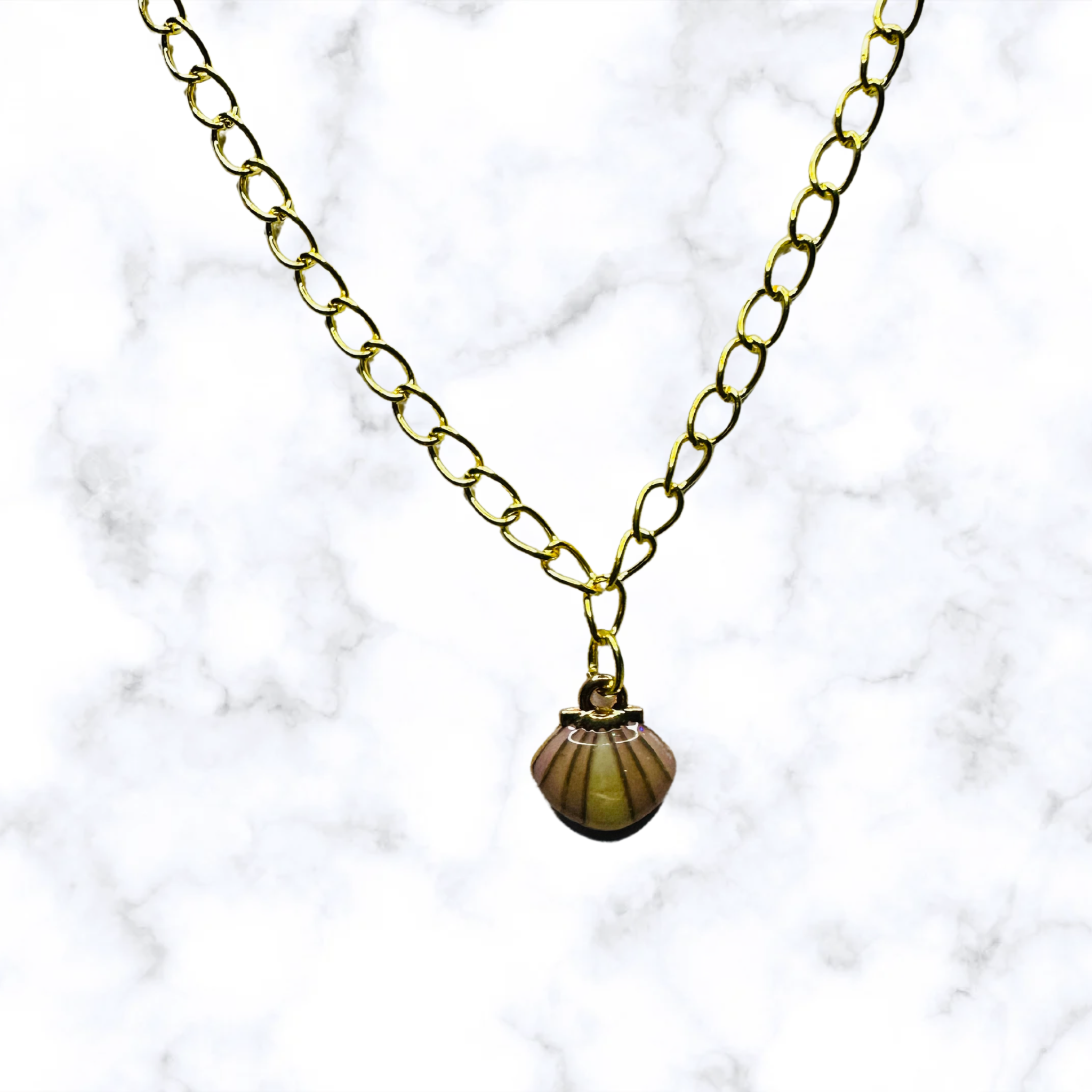 Golden Pendant Necklaces