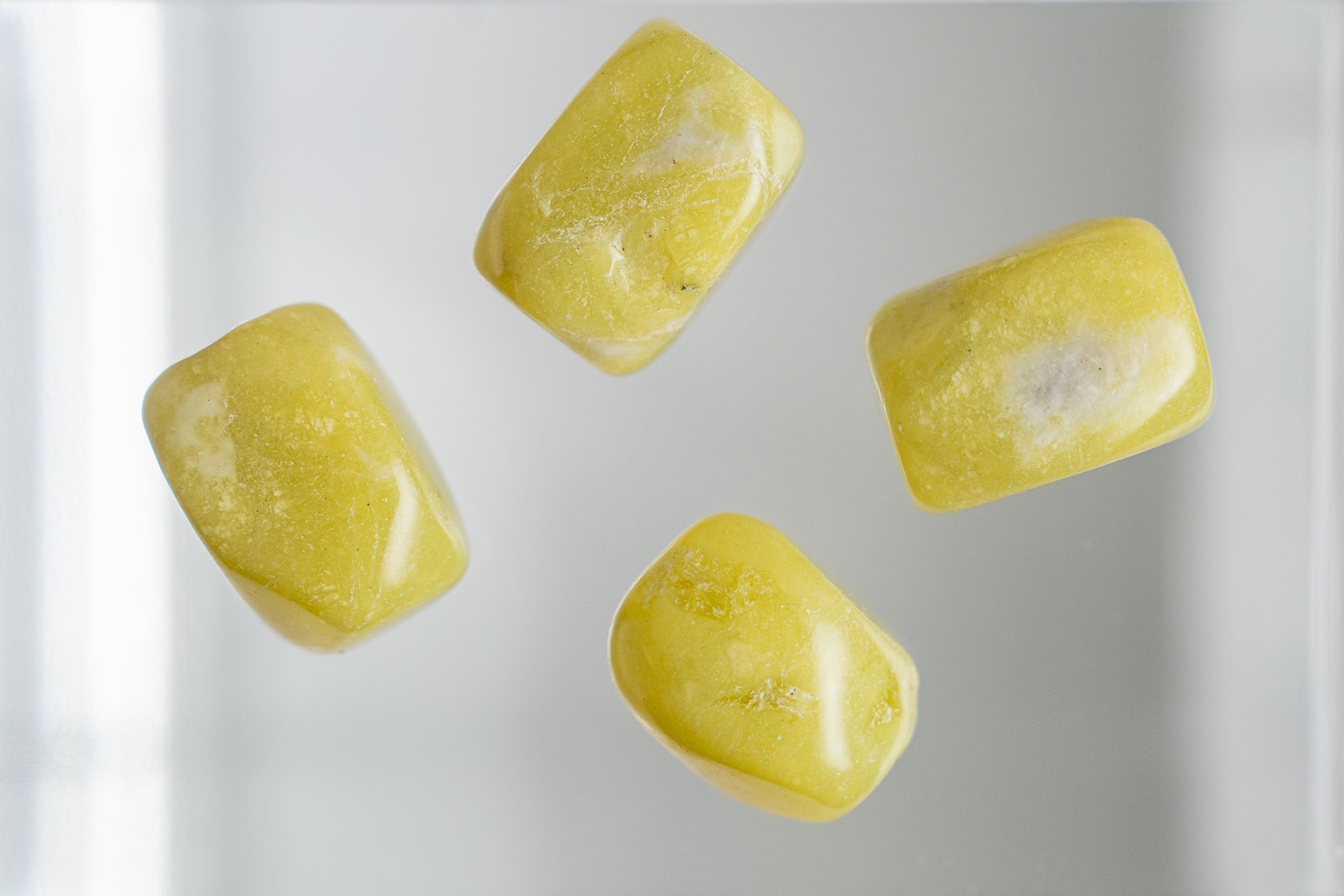 Periot Serpentine - Nugget - 18-27x20-24mm - 4 per bag