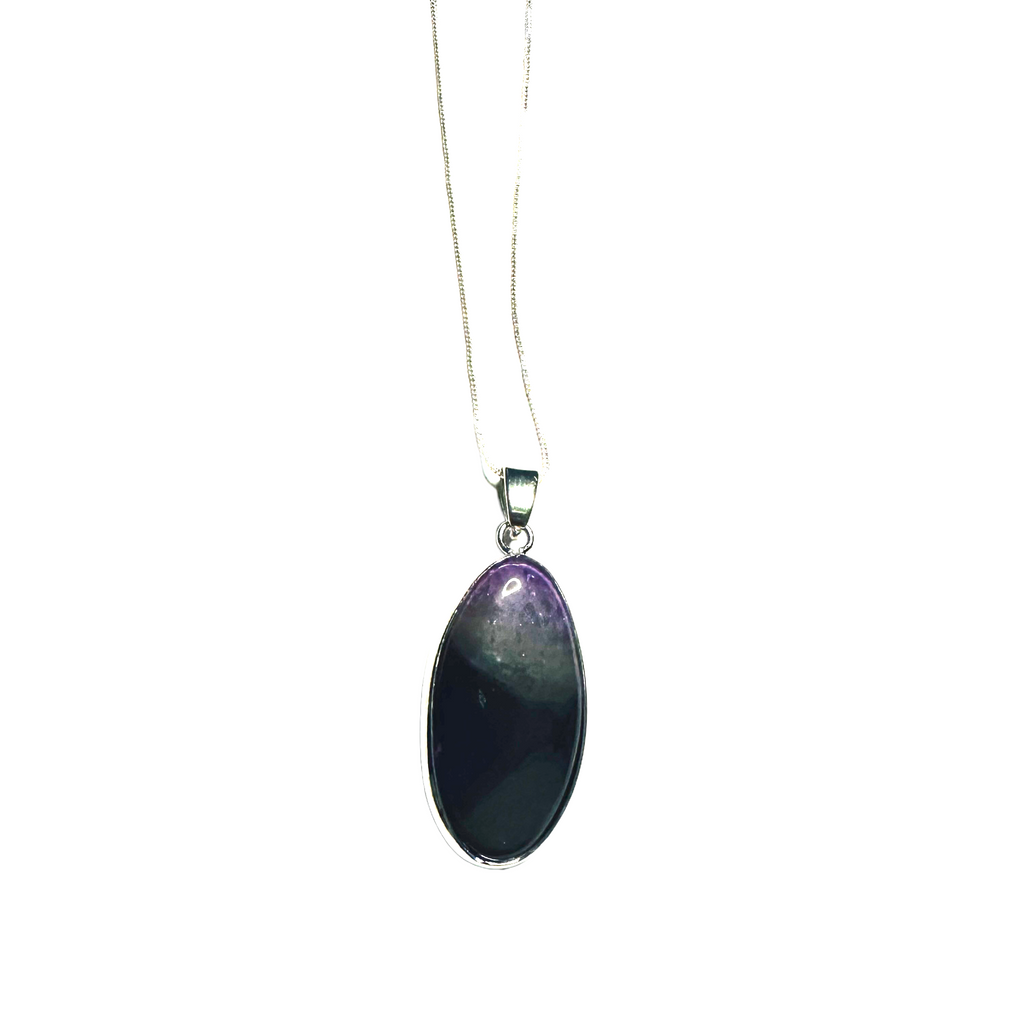 Agate Oval Pendant Necklace